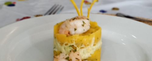 causa limeña con camarón