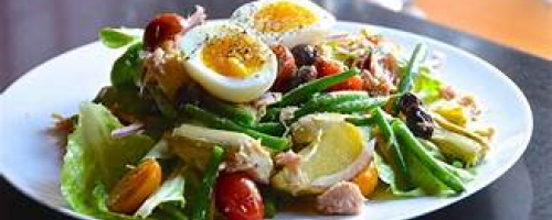 Salade niçoise (spécialités de nice)