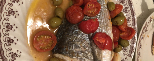 Carp with tomato souse