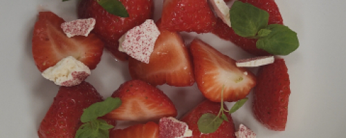 Vagan Marinated Strawberries