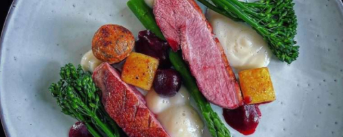 Duck magret with cauliflower cream